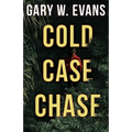 Cold Case Chase - Paperback