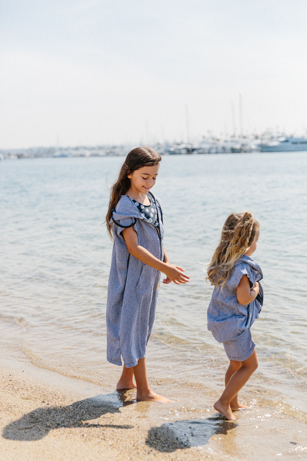 Kids Surf Poncho with Zipper - Towel with Hood for Youth / Children / Toddlers