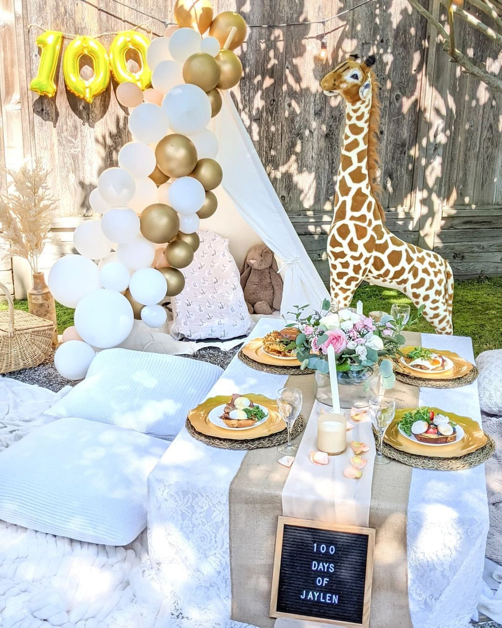 White Balloon Garland