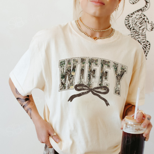 Wifey RT Camo Bow Tee - Preorder