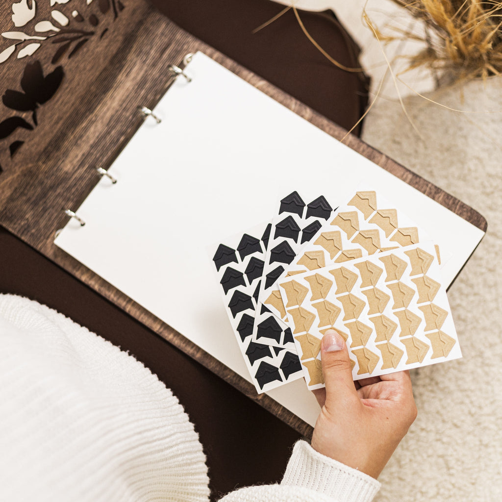 Wooden Photo Album - Unity