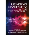 Leading Diversity in the 21st Century - Hardcover