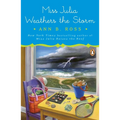 Miss Julia Weathers the Storm - Paperback