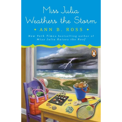 Miss Julia Weathers the Storm - Paperback
